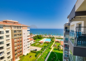 Квартира планировки 4+2 на первой береговой линии микрорайона Лиман - Анталия