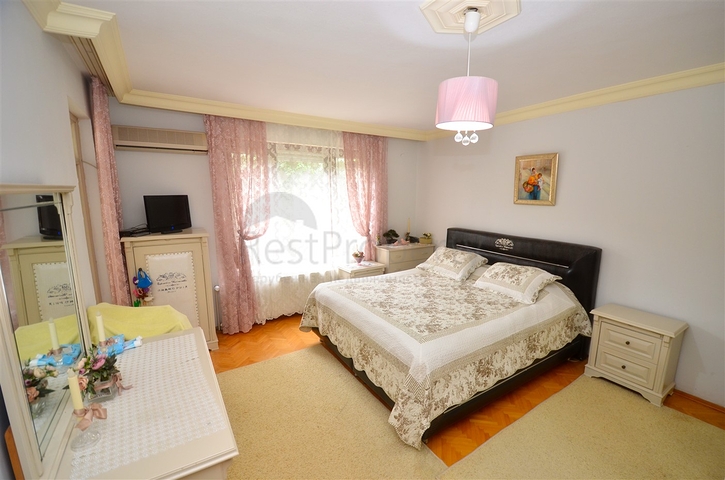 Квартира планировки 3+1 в микрорайоне Фенер - Анталия 