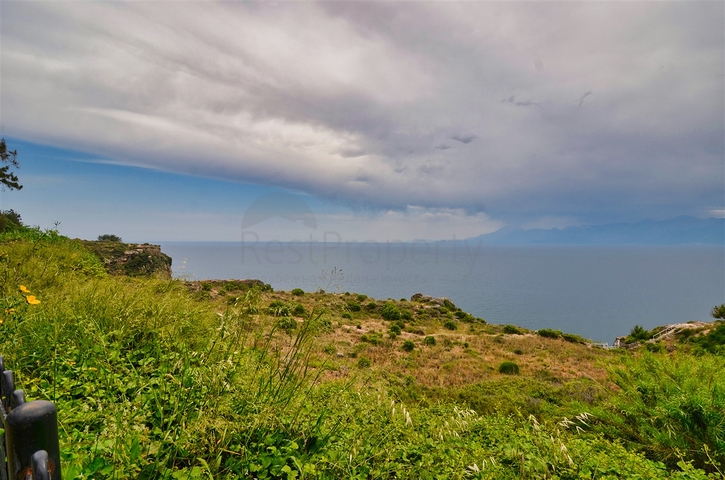 Квартира планировки 3+1 в микрорайоне Фенер - Анталия 