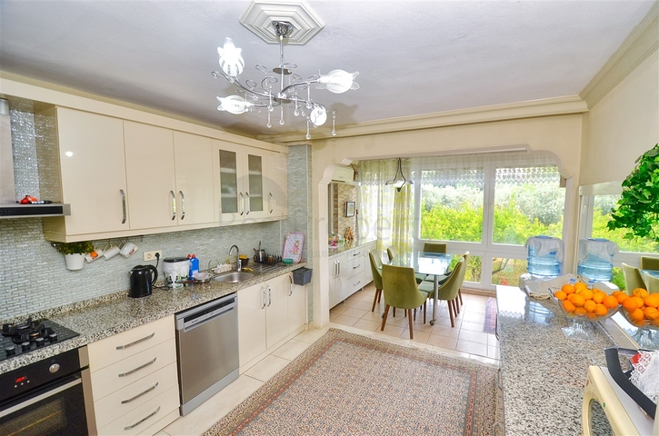 Квартира планировки 3+1 в микрорайоне Фенер - Анталия 