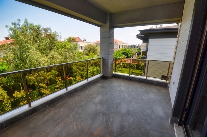 Вилла планировки 5+1 в районе Дёшемеалты - Анталия 