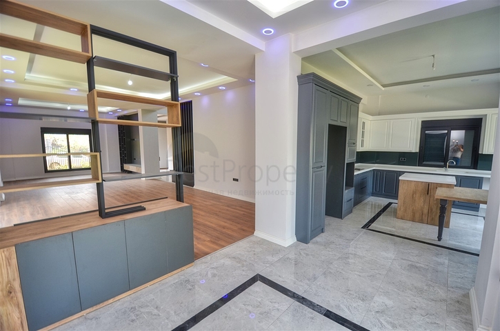 Вилла планировки 5+1 в районе Дёшемеалты - Анталия 