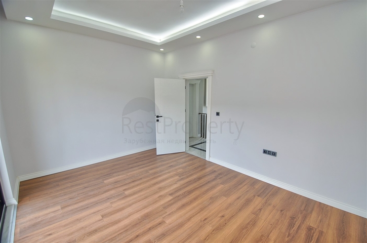 Вилла планировки 5+1 в районе Дёшемеалты - Анталия 