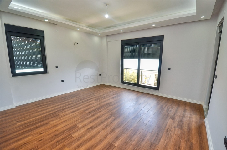 Вилла планировки 5+1 в районе Дёшемеалты - Анталия 