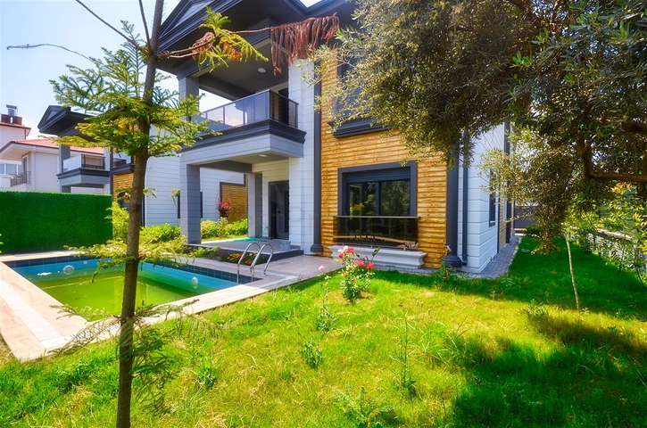 Вилла планировки 5+1 в районе Дёшемеалты - Анталия 