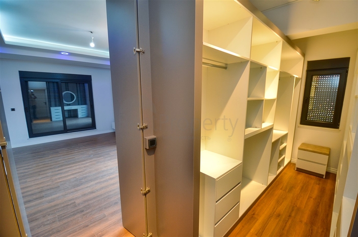 Вилла планировки 5+1 в районе Дёшемеалты - Анталия 