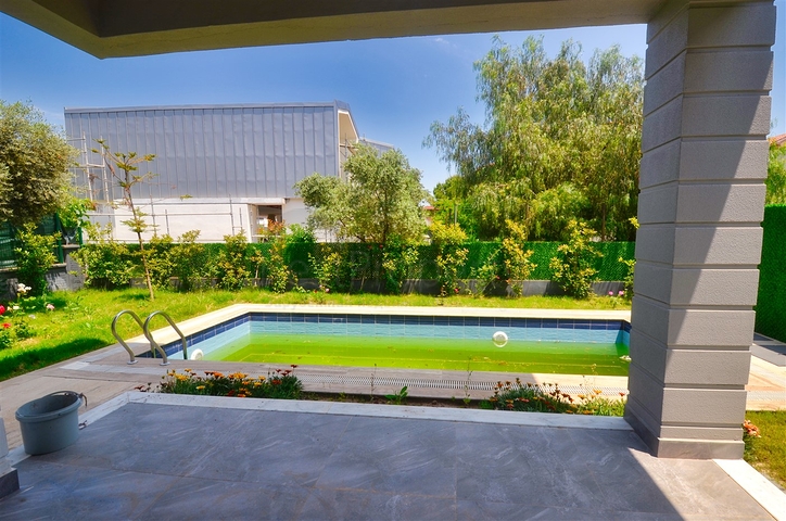 Вилла планировки 5+1 в районе Дёшемеалты - Анталия 