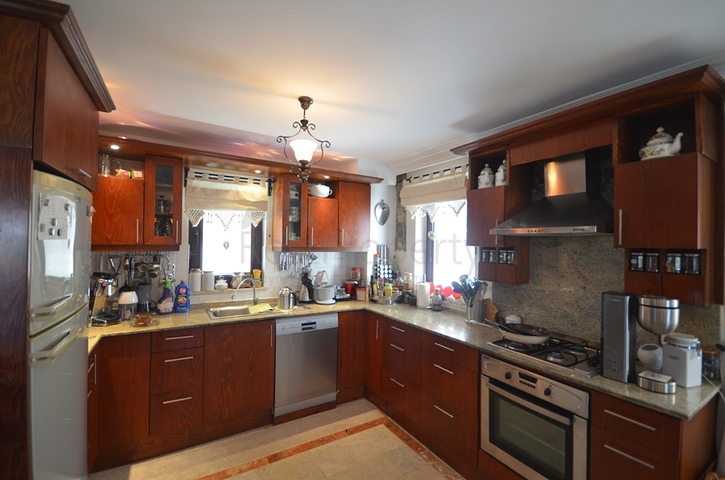 Вилла планировки 3+1 в районе Фетхие  