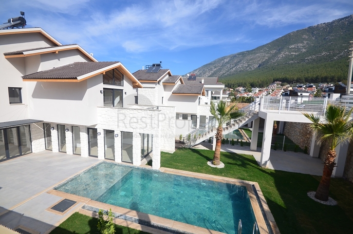 Вилла планировки 3+1,5+1 в районе Фетхие 