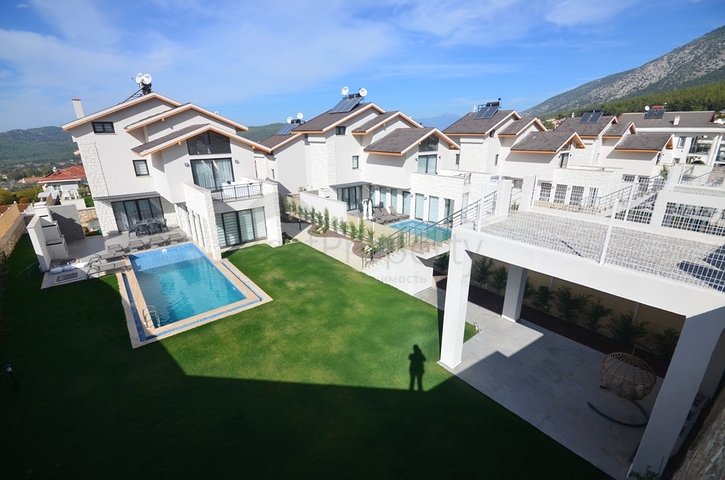 Вилла планировки 3+1,5+1 в районе Фетхие 