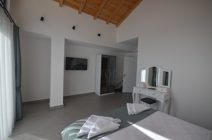 Вилла планировки 3+1,5+1 в районе Фетхие 