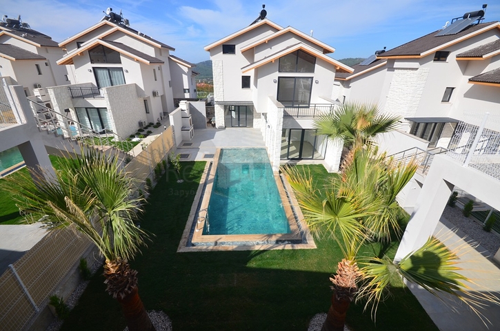 Вилла планировки 3+1,5+1 в районе Фетхие 