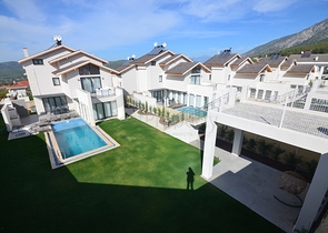 Вилла планировки 3+1,5+1 в районе Фетхие 