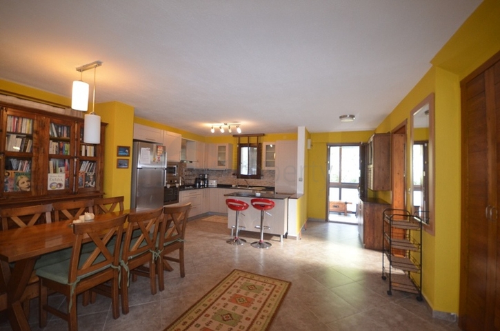 Мебелированная вилла планировки 4+1 в районе Фетхие 