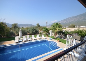 Мебелированная вилла планировки 4+1 в районе Фетхие 