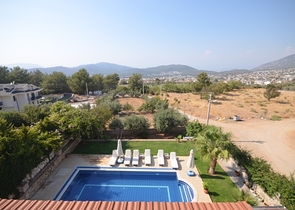 Мебелированная вилла планировки 4+1 в районе Фетхие 