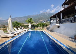 Мебелированная вилла планировки 4+1 в районе Фетхие 