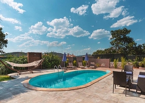 Вилла с детским бассейном планировкой 3+1 в районе Фетхие 