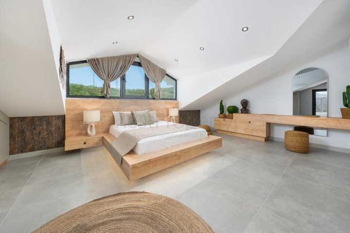 Вилла плантровки 4+1 в районе Фетхие 