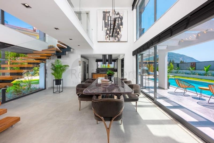 Вилла плантровки 4+1 в районе Фетхие 