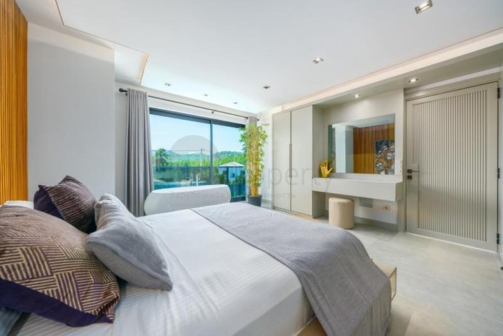 Вилла плантровки 4+1 в районе Фетхие 