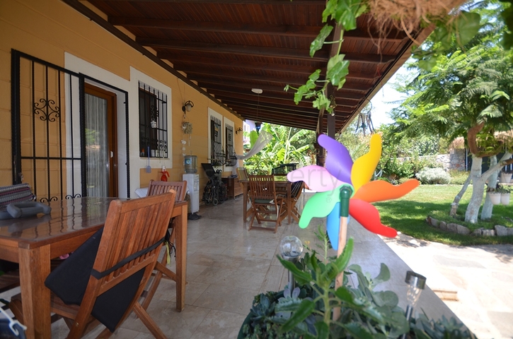 Вилла просторной планировки 5+1 в районе Фетхие 