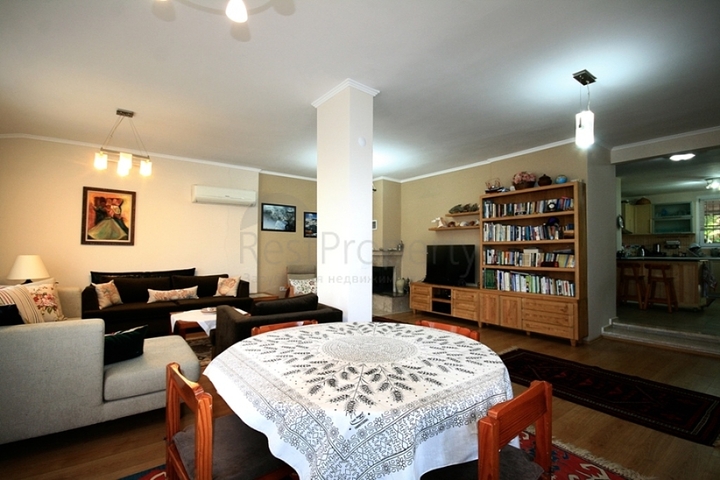 Вилла просторной планировки 5+1 в районе Фетхие  Вилла просторной планировки 5+1 в районе Фетхие