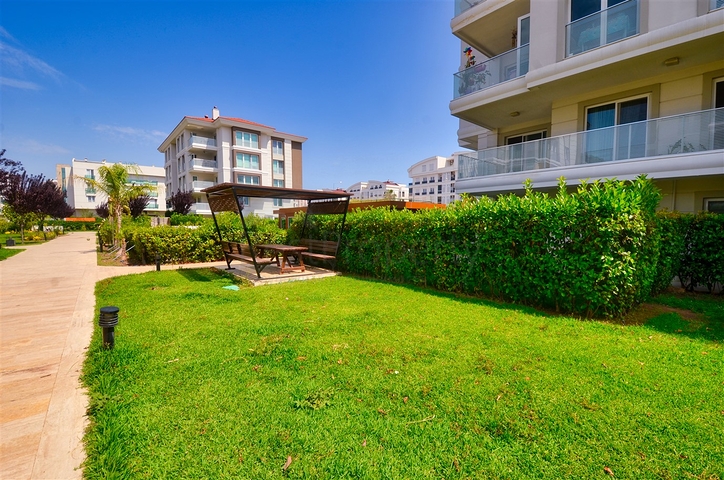 Квартира планировки 4+1 в микрорайоне Унджалы - Анталия 