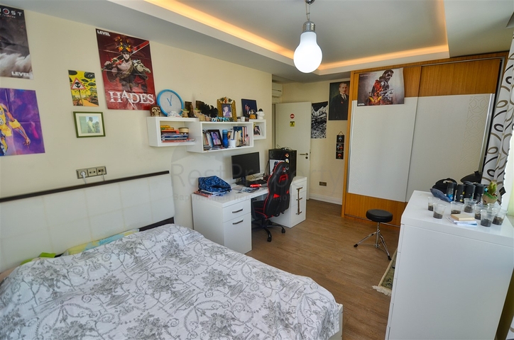 Квартира планировки 4+1 в микрорайоне Унджалы - Анталия 