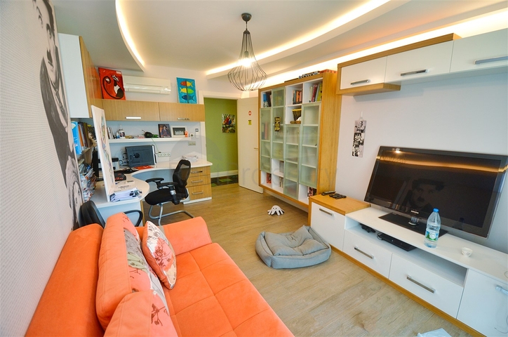 Квартира планировки 4+1 в микрорайоне Унджалы - Анталия 