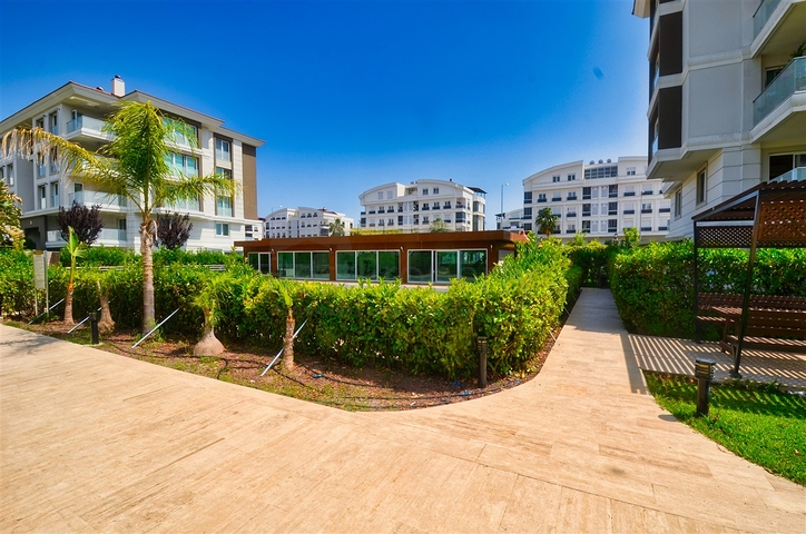 Квартира планировки 4+1 в микрорайоне Унджалы - Анталия 