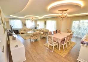 Квартира планировки 4+1 в микрорайоне Унджалы - Анталия 