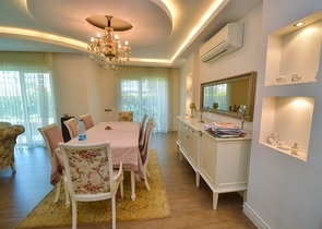 Квартира планировки 4+1 в микрорайоне Унджалы - Анталия 