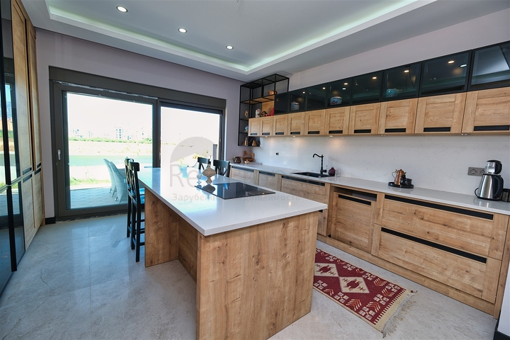 Уютная вилла планировки 4+1 в районе Дошемеалты - Анталия 