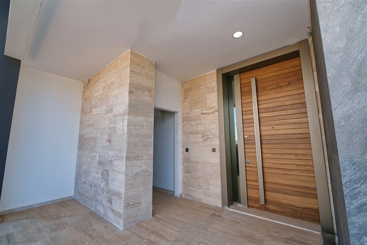 Уютная вилла планировки 4+1 в районе Дошемеалты - Анталия 