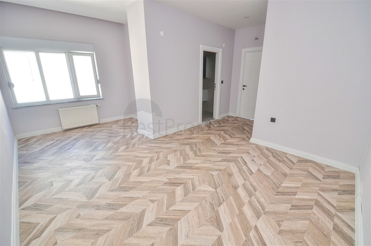 Квартиры планировки 4+1 в центре города Анталия 