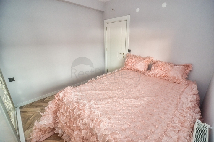 Квартиры планировки 4+1 в центре города Анталия 