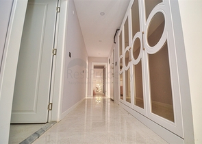 Квартиры планировки 4+1 в центре города Анталия 