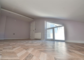 Квартиры планировки 4+1 в центре города Анталия 