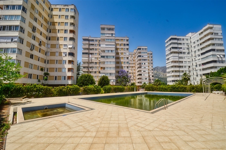 Просторная квартира планировки 3+1 в микрорайоне Лиман - Анталия 