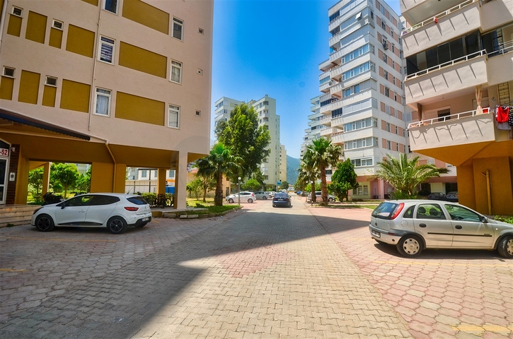 Просторная квартира планировки 3+1 в микрорайоне Лиман - Анталия 