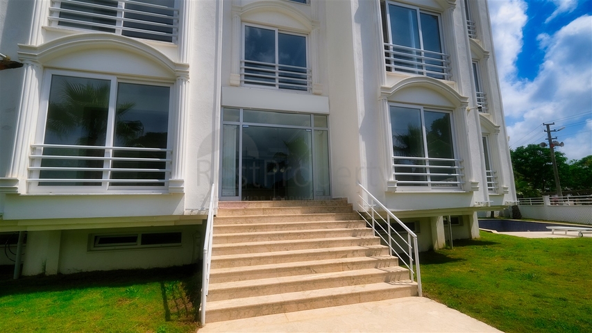 На продажу выставлен Отель в престижном районе Белек