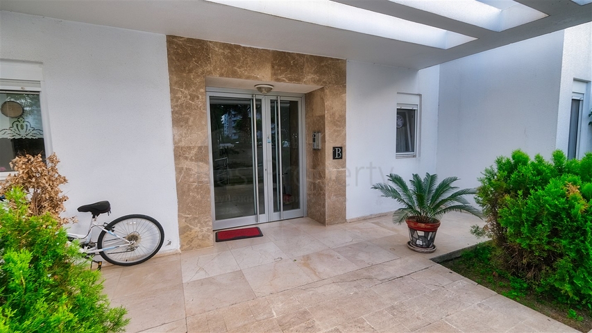 Квартира планировки 3+1 в микрорайоне Унджалы - Анталия 