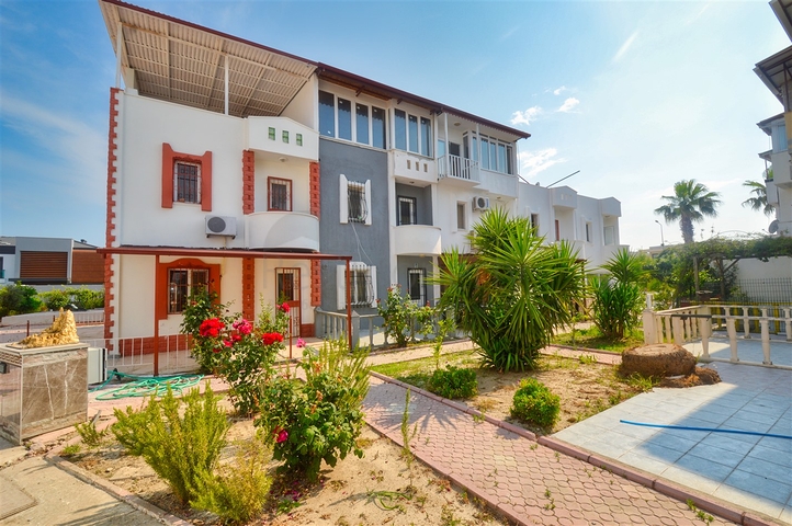 Вилла планировки 4+1 в микрорайоне Эрменек - Анталия 