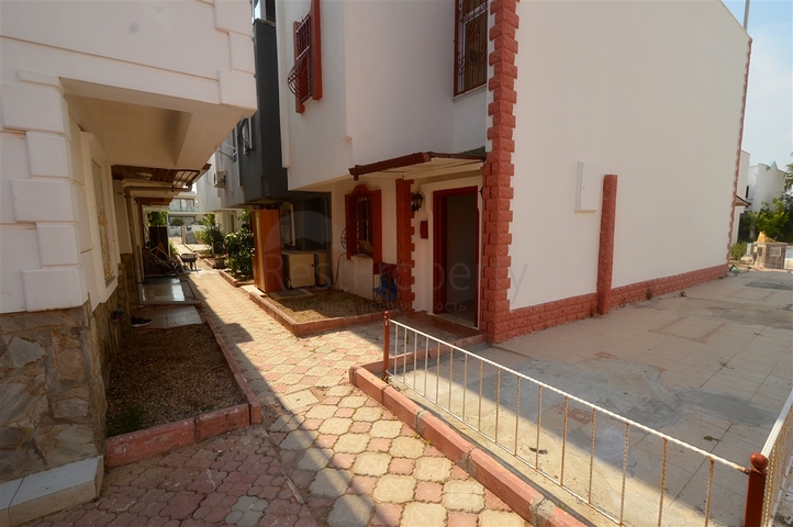 Вилла планировки 4+1 в микрорайоне Эрменек - Анталия 