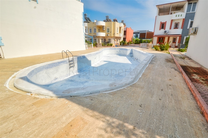 Вилла планировки 4+1 в микрорайоне Эрменек - Анталия 