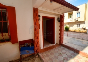 Вилла планировки 4+1 в микрорайоне Эрменек - Анталия 