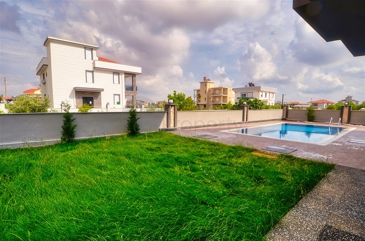 Вилла без мебели планировки 5+1 в районе Дошемеалты - Анталия 