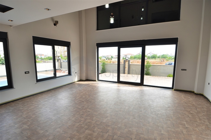 Вилла без мебели планировки 5+1 в районе Дошемеалты - Анталия 