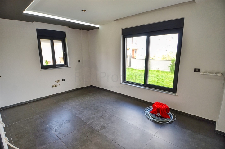 Вилла без мебели планировки 5+1 в районе Дошемеалты - Анталия 